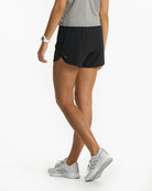 Vuori Clementine 4" Short 2.0